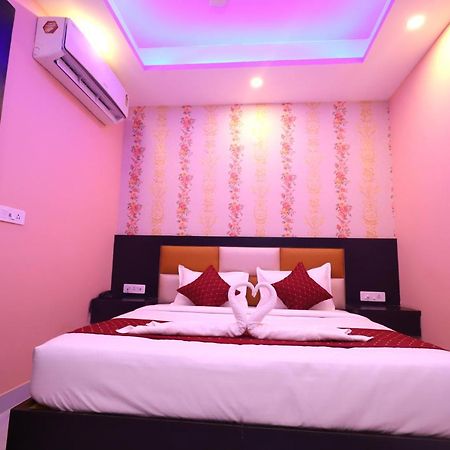 Jupiter Plaza Delhi Airport Hotel Ню Делхи Екстериор снимка